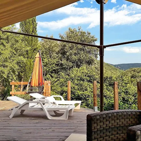 La Baume *